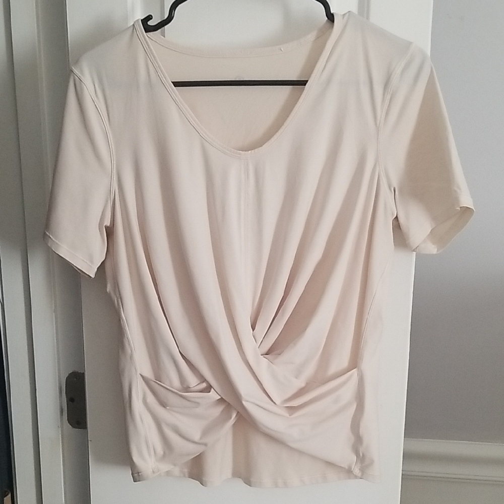 Lululemon Cream Twist Front Cropped Top